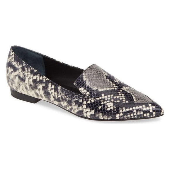 Marc Fisher Shoes - Marc Fisher Ltd Embossed leather / size 10